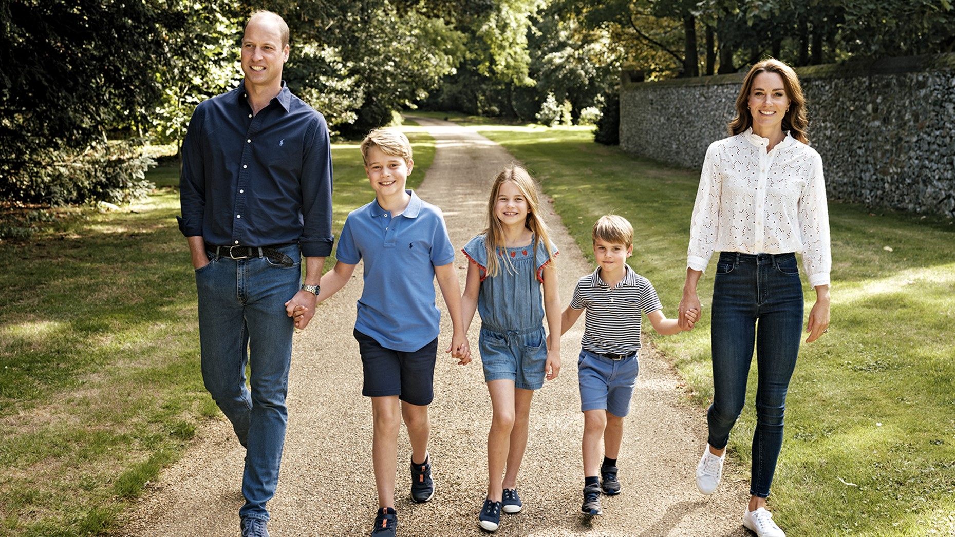 Prince and Princess of Wales share cute Christmas card photo